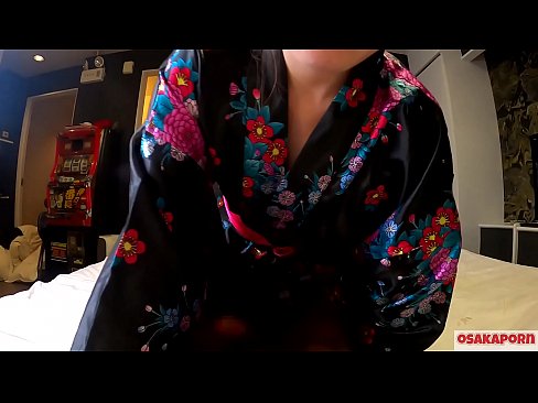 ❤️ Neska cosplay gazteak sexua orgasma arte maite du zaldizko emakume baten zorrotada batekin eta putzarekin. Japoniako jantzi tradizionalarekin, puxi iletsua eta titi ederrak dituen neska asiarra, afizionatuen bideoan, jostailu putzekin masturbazioa erakusten duena. Sakura 3 OSAKAPORN. ❤️❌ Porno gugan ❌
